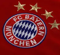 Rookie与70激战湖人分钟拜仁慕尼黑关键时刻伤情更新，媒体一致点评：窗口期北京首钢调整名单以备法甲